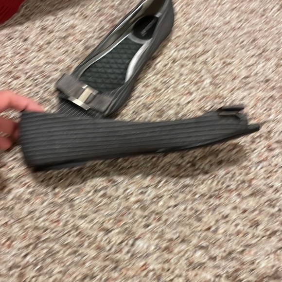Like New womens flats size 8 - Picture 2 of 10